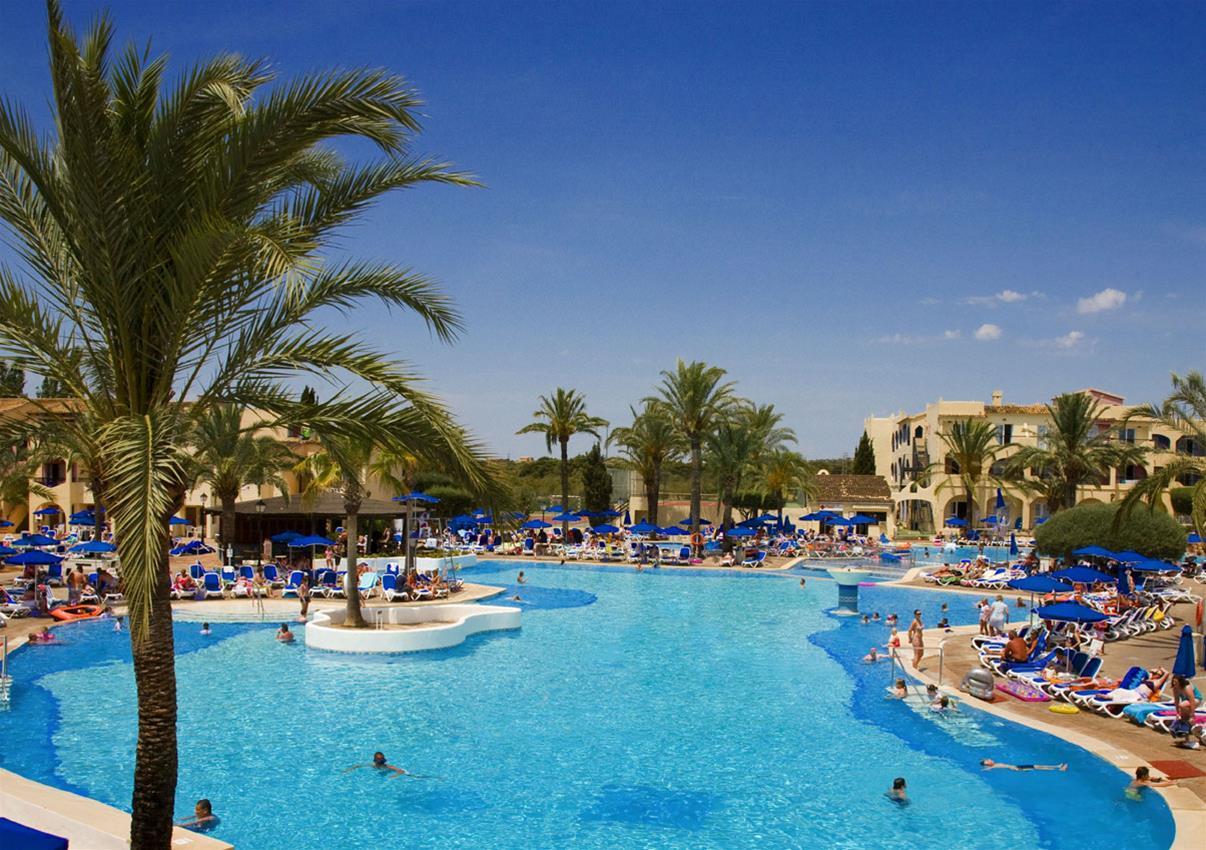 Globales Aparthotel Bouganvilla Sa Coma  Exterior foto